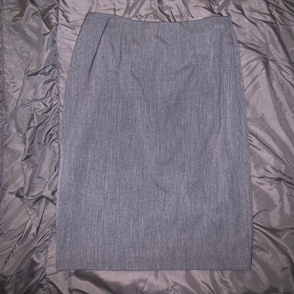 Only worn once! Grey mid-calf length skirt.